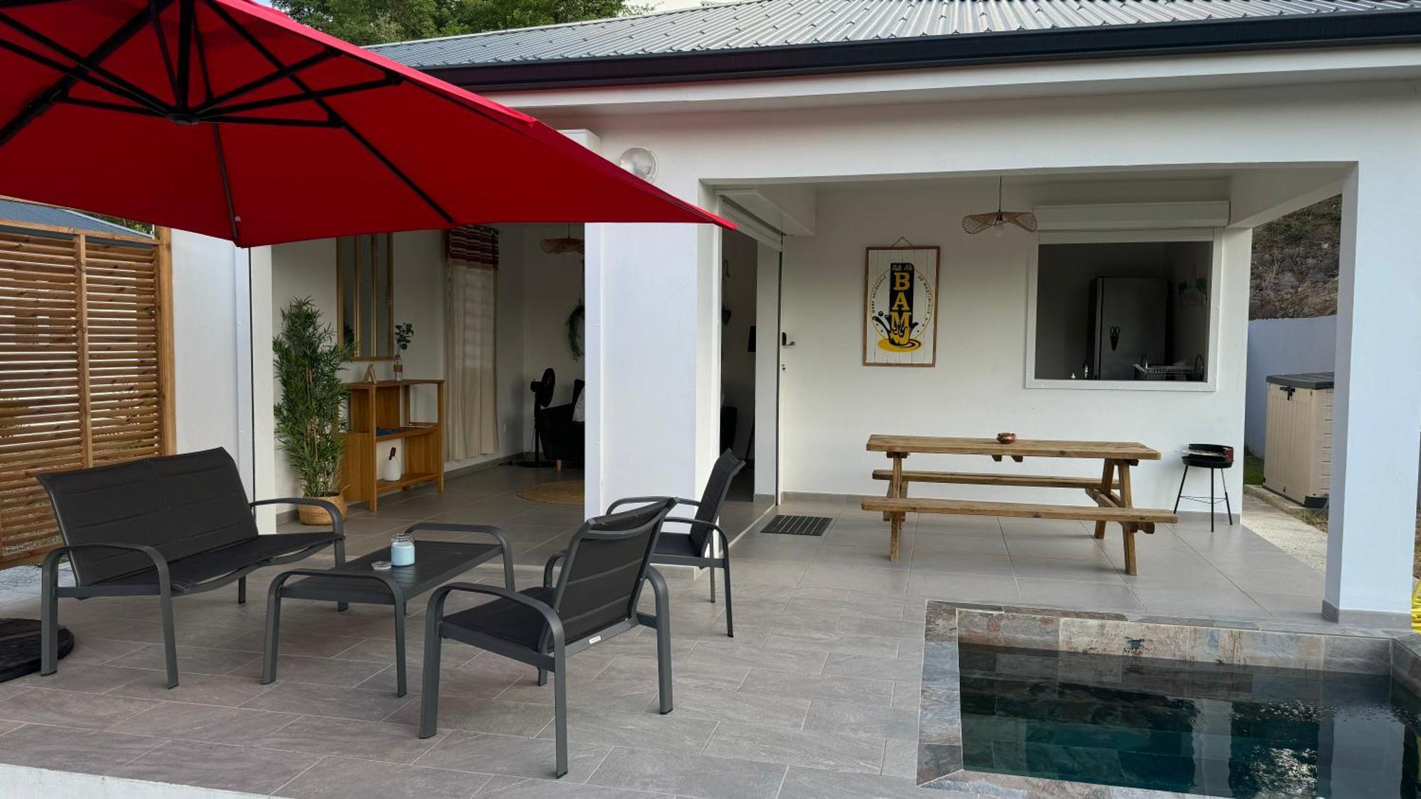 Villa Maya & Villa Massai Le Marin Bagian luar foto